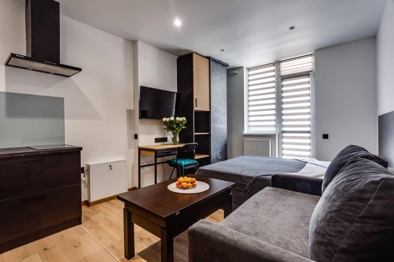 Apartamenty Lucky Lviv Exterior photo